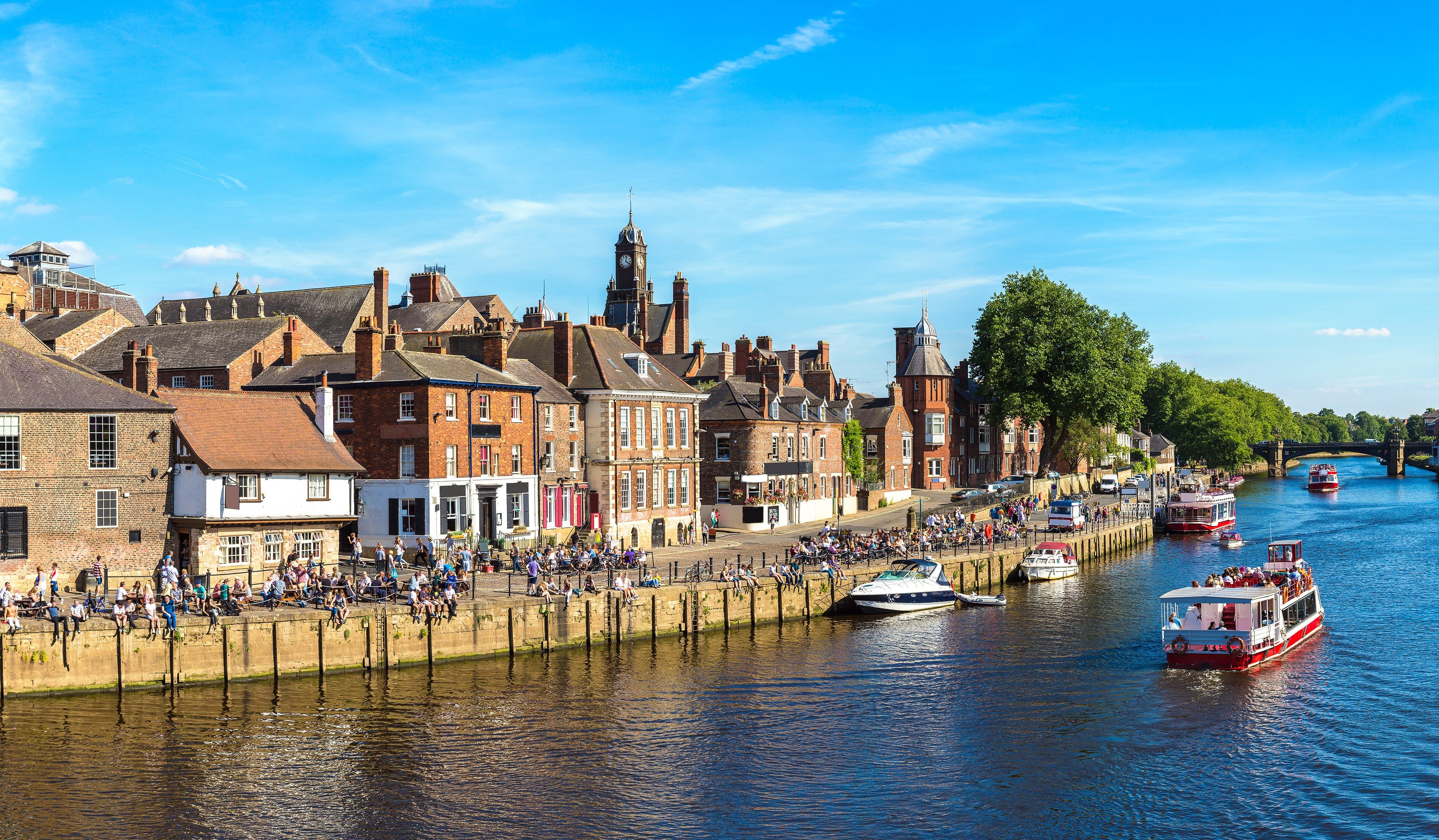 Discover Pubs and Restaurants with Beer Gardens and Outside Dining in York 1 AdobeStock_142149507-min