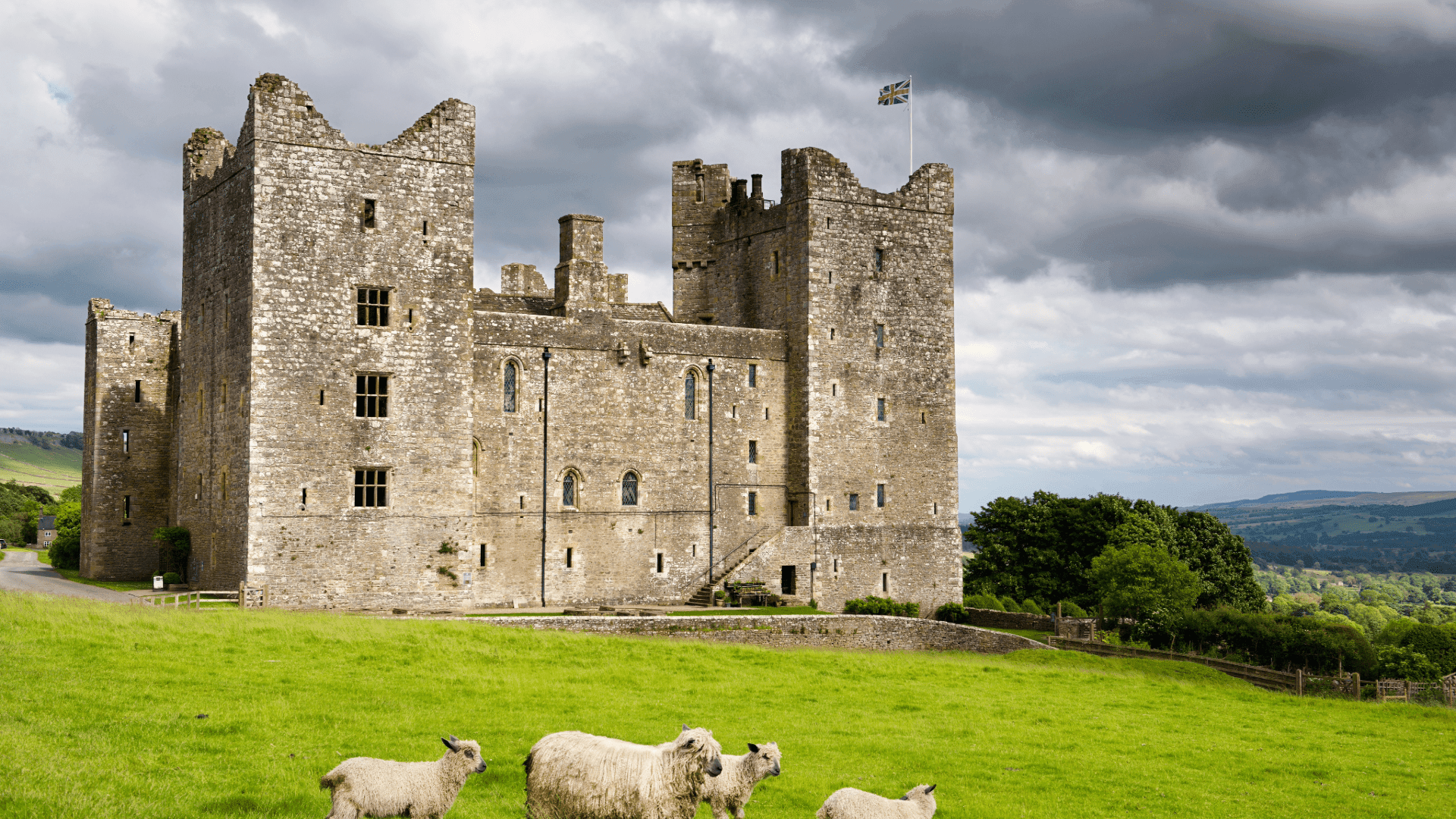 Middleham Castle