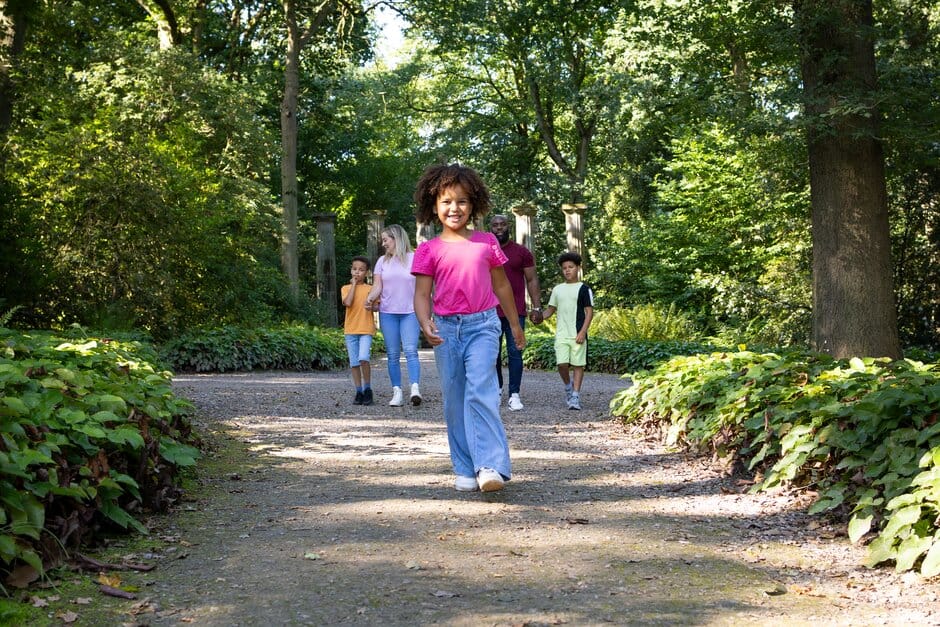 Summer lifestyle shoot with a family at Harlow Carr, August, 2023. The family are pro models and have signed model releases.