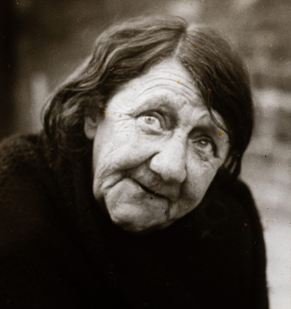 Harold Bryce Thomson ‘Henrietta Liz’