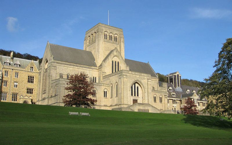 2657632_d3a6cf40 exterior view