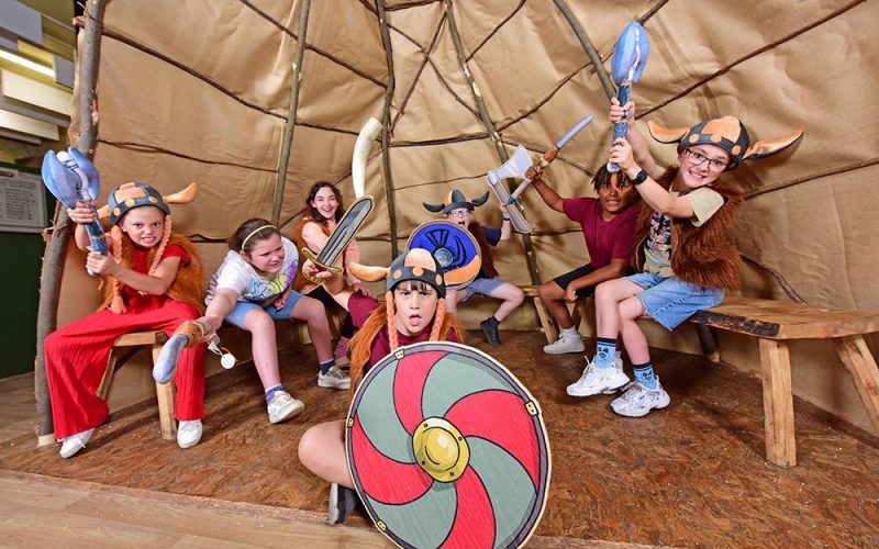 DIG Viking Children