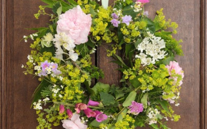 Living Spring Wreath Workshop